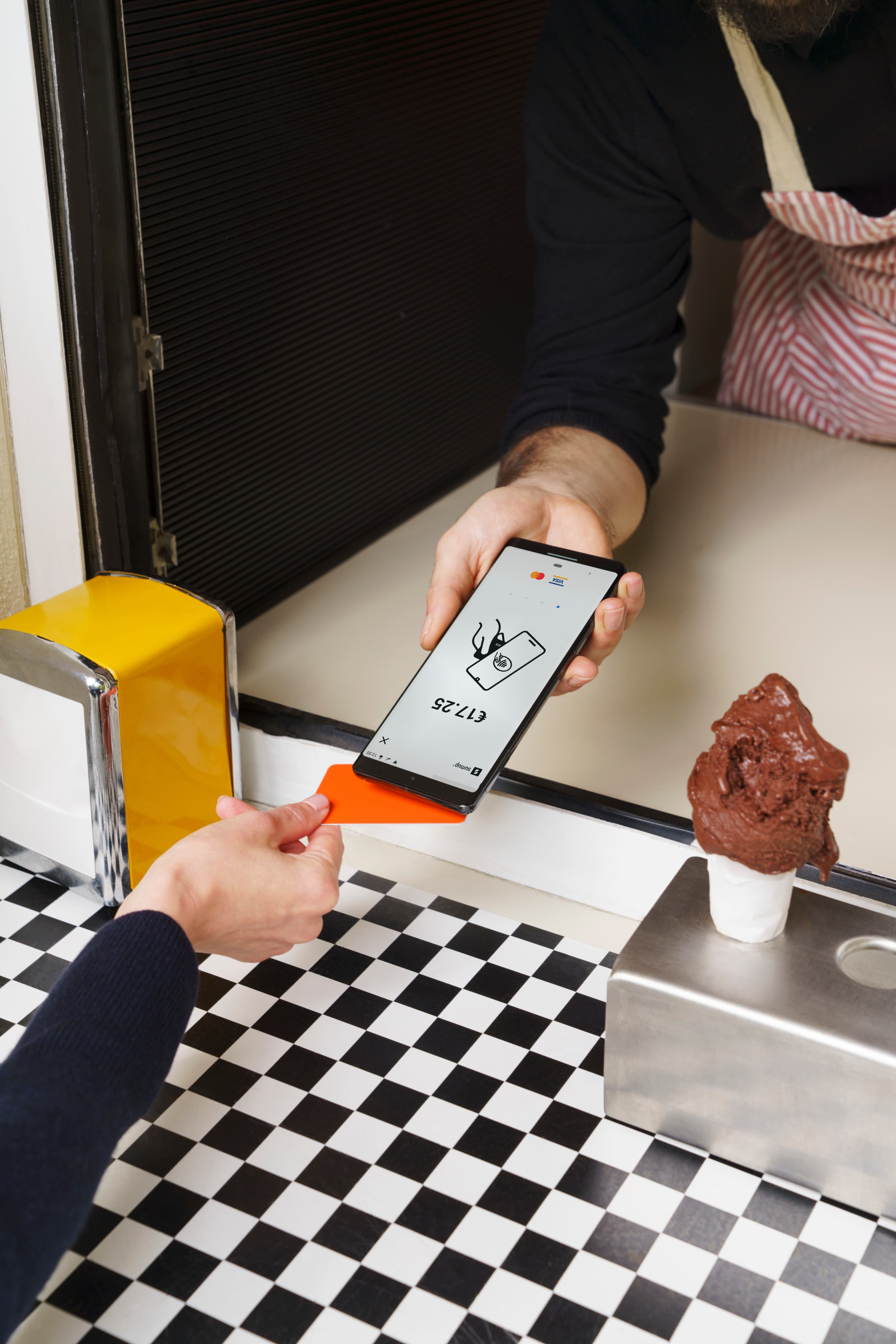 Pago contactless con móvil